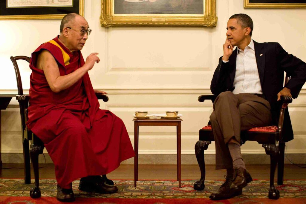 meeting-united-states-of-america-buddhist-hawaii-washington-white-house-658894-pxhere.com (1)